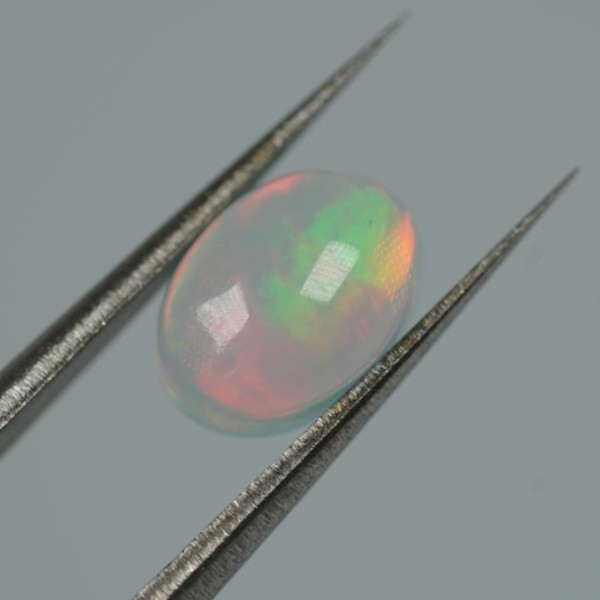 ethiopian-opal-6x4-oval-cabochon