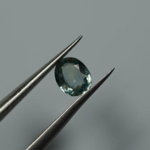 australian-sapphire-4-5x3-5-0-33ct-faceted-oval