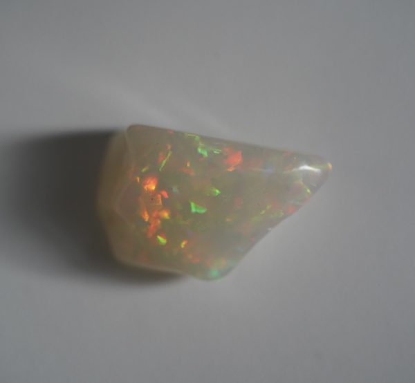 ethiopian-opal-25x20-20ct-freeform