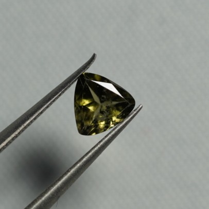 tourmaline-5mm-faceted-trillion-0-48ct