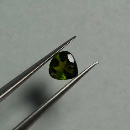 tourmaline-5mm-faceted-pear-0-48ct