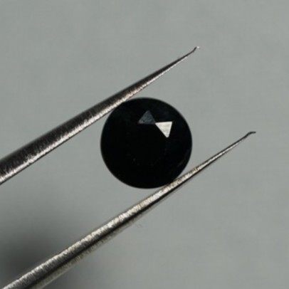 blue-sapphire-7mm-round-faceted