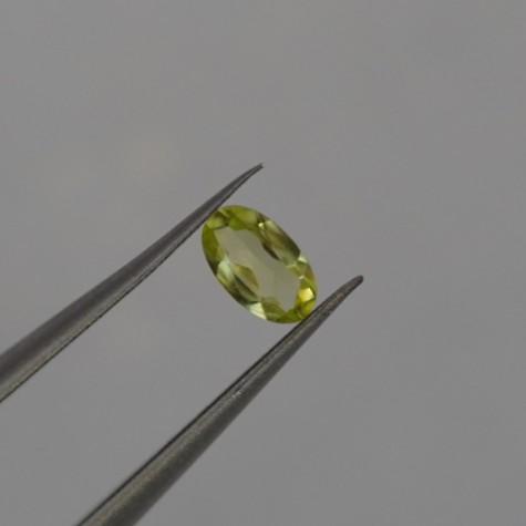 Peridot 5x3 Oval Peridot