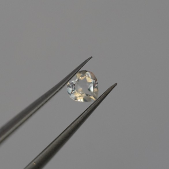 White Topaz 4mm Heart Faceted