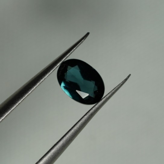 blue-tourmaline-6x4mm-oval-faceted