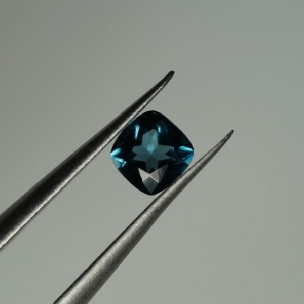 Natural London Blue Topaz 4mm Cushion Faceted