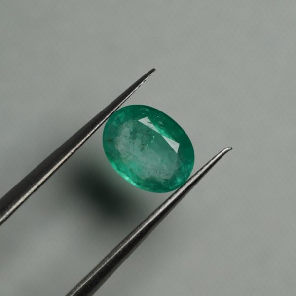natural-emerald-9-19x7-1mm-oval-faceted-loose-gemstone